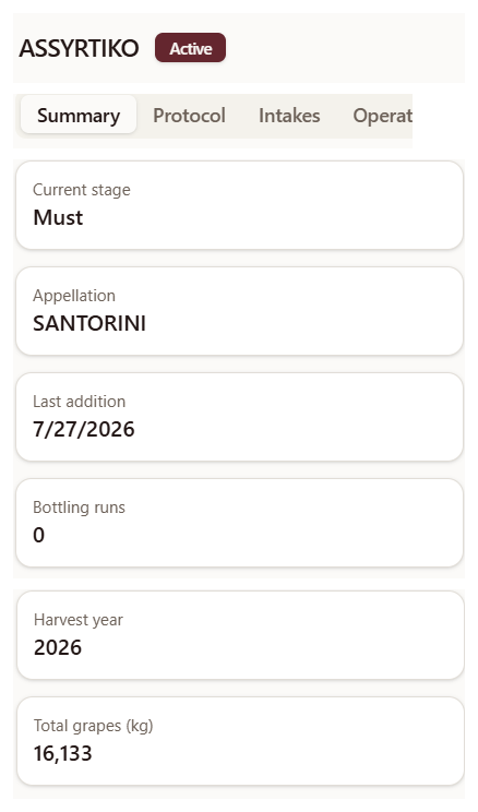 WineOS winemaking batch overview with volumes, containers and operations